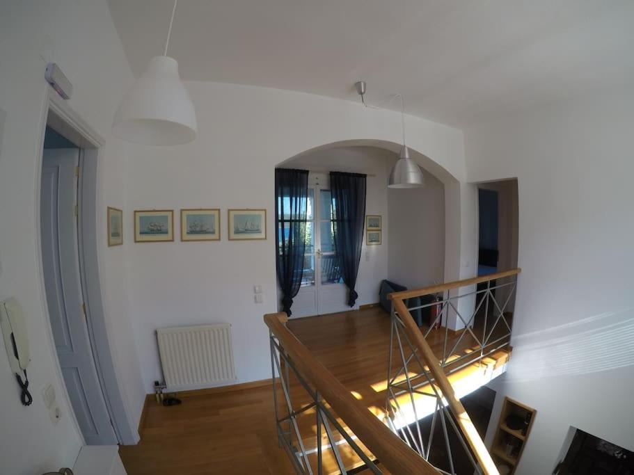 Villa Liana Sourpi Eksteriør billede